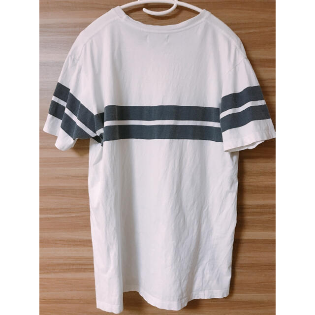 【即日発送】フィリピン BENCH/ Tシャツ　半袖　ベンチ　 メンズのトップス(Tシャツ/カットソー(半袖/袖なし))の商品写真