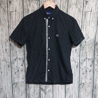 フレッドペリー(FRED PERRY)のフォロー割FREDPERRYドット柄ロゴ刺繍ボタンシャツフレッドペリー開襟シャツ(シャツ)