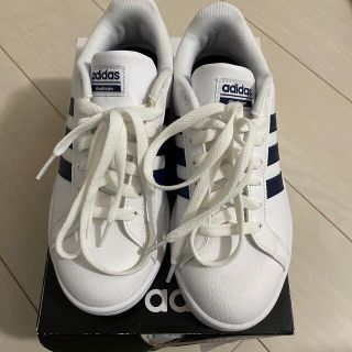 アディダス(adidas)の【me様専用】adidas CLOUDFOAM VALSTRIPES(スニーカー)