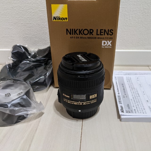 Nikon(ニコン)の美品　保証あり　AF-S DX Micro NIKKOR 40mm f/2.8G スマホ/家電/カメラのカメラ(レンズ(単焦点))の商品写真