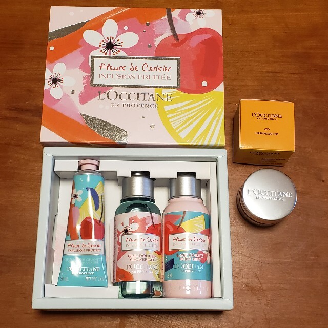 L'OCCITANE(ロクシタン)のロクシタン　チェリーライムファーストキット　リップスクラブマーマレード　新品 コスメ/美容のスキンケア/基礎化粧品(その他)の商品写真