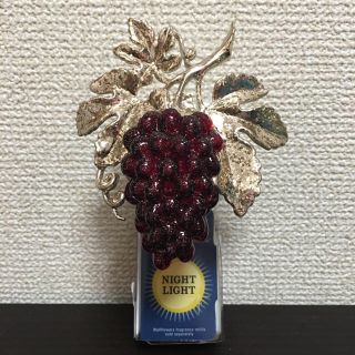 バスアンドボディーワークス(Bath & Body Works)の専用お取置き★Wallflowers★芳香器★グレープナイトライト(アロマポット/アロマランプ/芳香器)