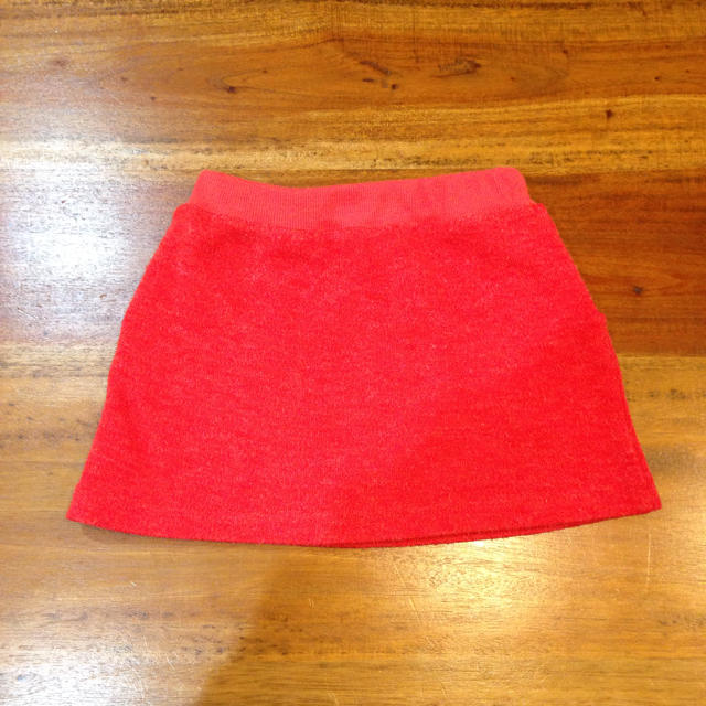 Skip Land(スキップランド)の赤タイトスカート▷100 キッズ/ベビー/マタニティのキッズ服女の子用(90cm~)(スカート)の商品写真