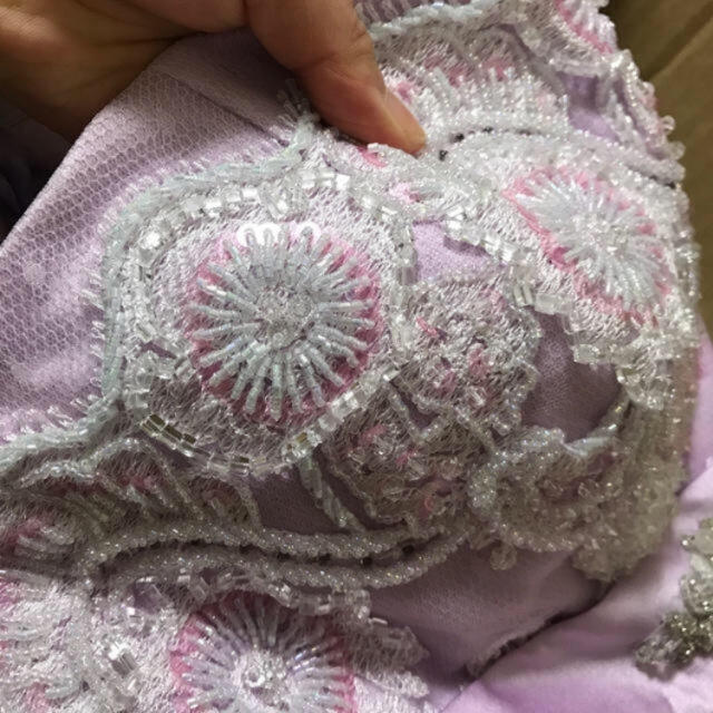 ラプンツェル風 カラードレス パープル レース&刺繍&ビーズ 結婚式