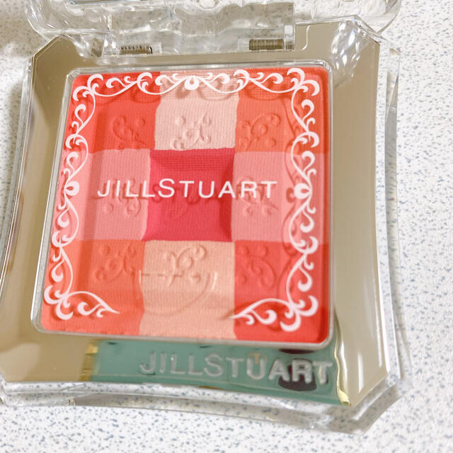 JILLSTUART(ジルスチュアート)のジルシチュアート コスメ/美容のメイク道具/ケアグッズ(チーク/フェイスブラシ)の商品写真