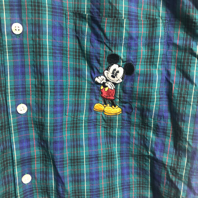 Disney(ディズニー)の【かわいい】男女兼用　disney  半袖シャツ　タータンチェック風 メンズのトップス(シャツ)の商品写真