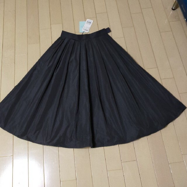 TOCCA - ☆半額以下☆TOCCA 新品タグ付☆ お手入れ簡単 シンプルな