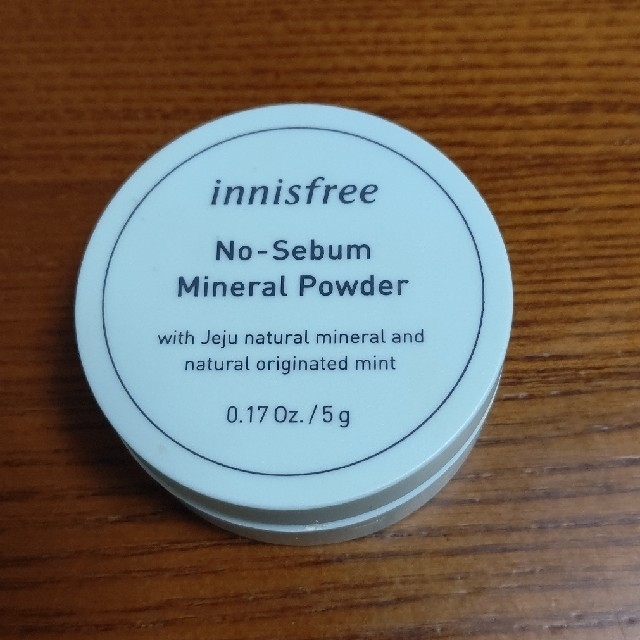 Innisfree(イニスフリー)のイニスフリー コスメ/美容のベースメイク/化粧品(フェイスパウダー)の商品写真