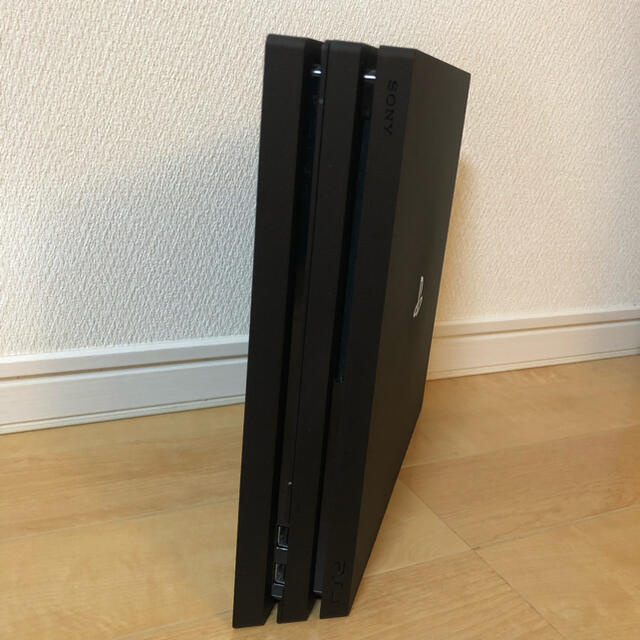 SONY PlayStation4 Pro 本体  CUH-7000BB01 4