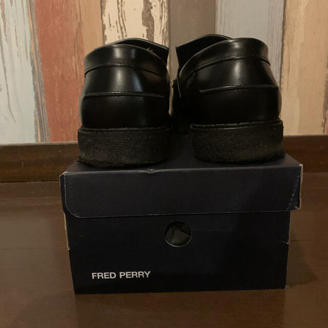 FRED PERRY(フレッドペリー)のフレッドペリー　ジョージコックス　コラボ　美品　早い者勝ち メンズの靴/シューズ(スリッポン/モカシン)の商品写真