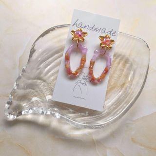 ハンドメイド アクセサリー ピアス(ピアス)