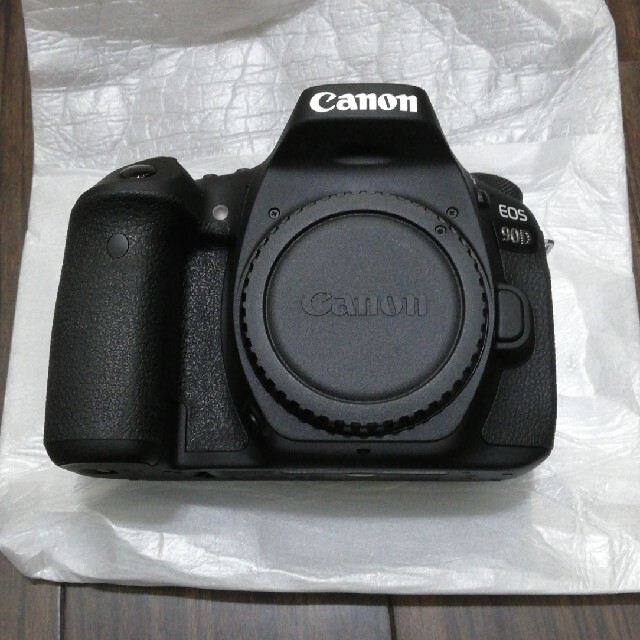 Canon EOS 90D、EF-S 18-135 IS USM