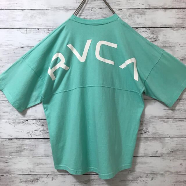 RVCA(ルーカ)の☆超人気デザイン☆ ルーカ Tシャツ アーチロゴ ビッグシルエットT アーチロゴ メンズのトップス(Tシャツ/カットソー(半袖/袖なし))の商品写真