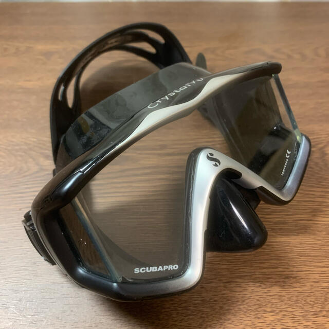 SCUBAPRO(スキューバプロ)のダイビング マスク　スキューバプロ　CRYSTAL VU MASK スポーツ/アウトドアのスポーツ/アウトドア その他(マリン/スイミング)の商品写真