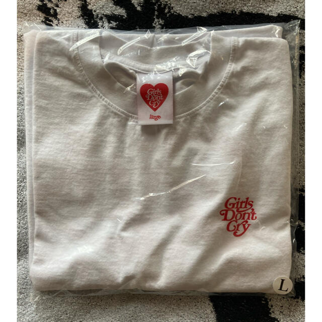 GDC(ジーディーシー)のGirls Don't Cry Logo tee white Lサイズ メンズのトップス(Tシャツ/カットソー(半袖/袖なし))の商品写真