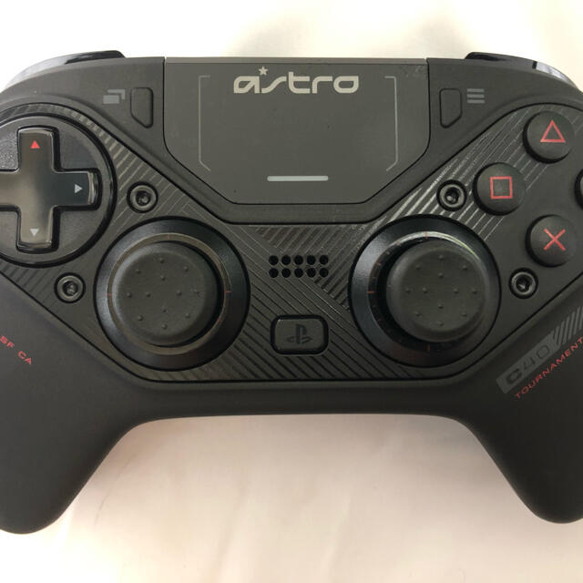 ASTRO Gaming PS4 コントローラー C40 国内正規品 エンタメ/ホビーのゲームソフト/ゲーム機本体(家庭用ゲーム機本体)の商品写真