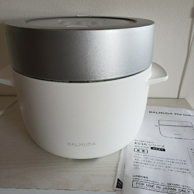 BALMUDA(バルミューダ)のBALMUDA バルミューダ炊飯器 BALMUDA The GohanK03 スマホ/家電/カメラの調理家電(炊飯器)の商品写真