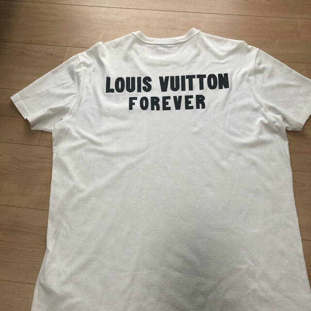 LOUIS VUITTON(ルイヴィトン)のルイヴィトン　ポケットT    メンズのトップス(Tシャツ/カットソー(半袖/袖なし))の商品写真