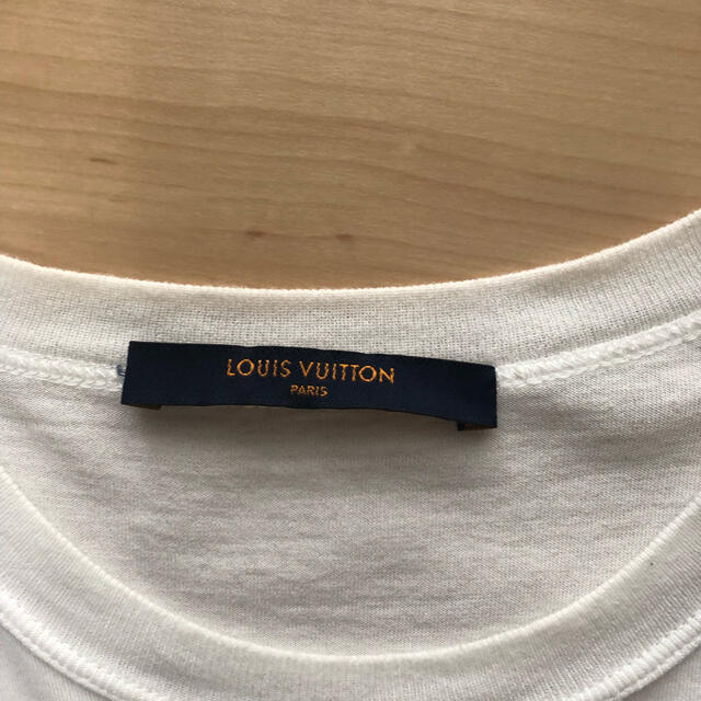 LOUIS VUITTON(ルイヴィトン)のルイヴィトン　ポケットT    メンズのトップス(Tシャツ/カットソー(半袖/袖なし))の商品写真