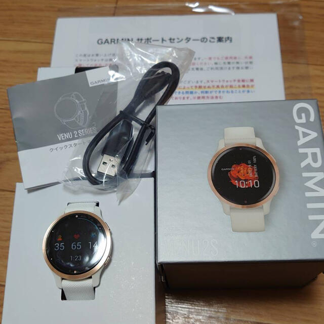 GARMIN(ガーミン)の【美品】GARMIN(ガーミン)Venu 2S White Rose Gold レディースのファッション小物(腕時計)の商品写真