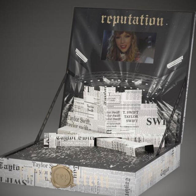 Taylor Swift reputation Stadium Box の通販 by るる's shop｜ラクマ