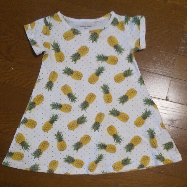 GLOBAL WORK(グローバルワーク)のGLOBAL WORK ワンピ パイン柄90～100　女の子 キッズ/ベビー/マタニティのキッズ服女の子用(90cm~)(ワンピース)の商品写真