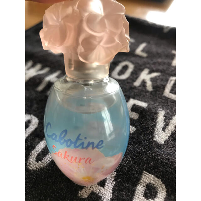 GRES(グレ)のカボティーヌ サクラ 50ml コスメ/美容の香水(香水(女性用))の商品写真