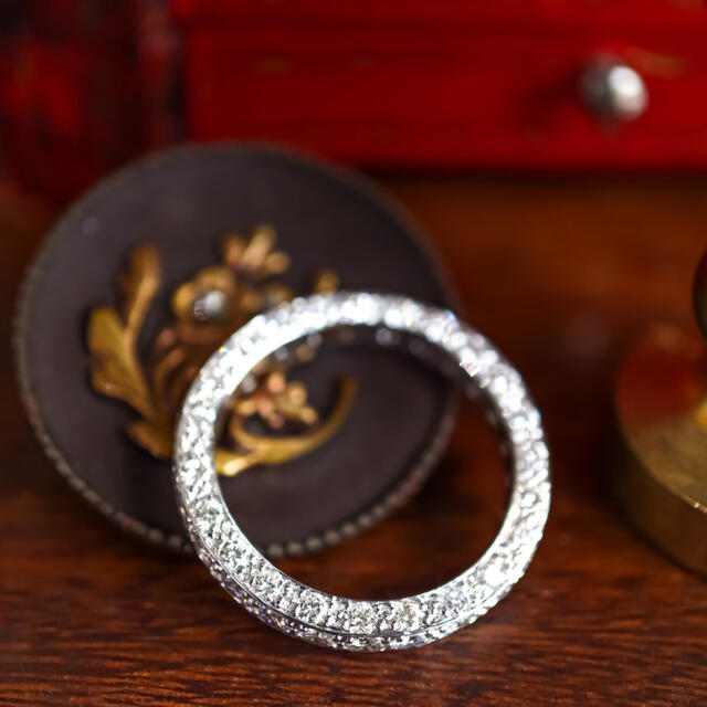 専用です。高品質ダイヤモンドフルフルエタニティリング レディースのアクセサリー(リング(指輪))の商品写真
