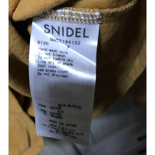 SNIDEL(スナイデル)の美品　SNIDEL ロングtシャツ　トップス　ロゴ　スナイデル レディースのトップス(Tシャツ(長袖/七分))の商品写真