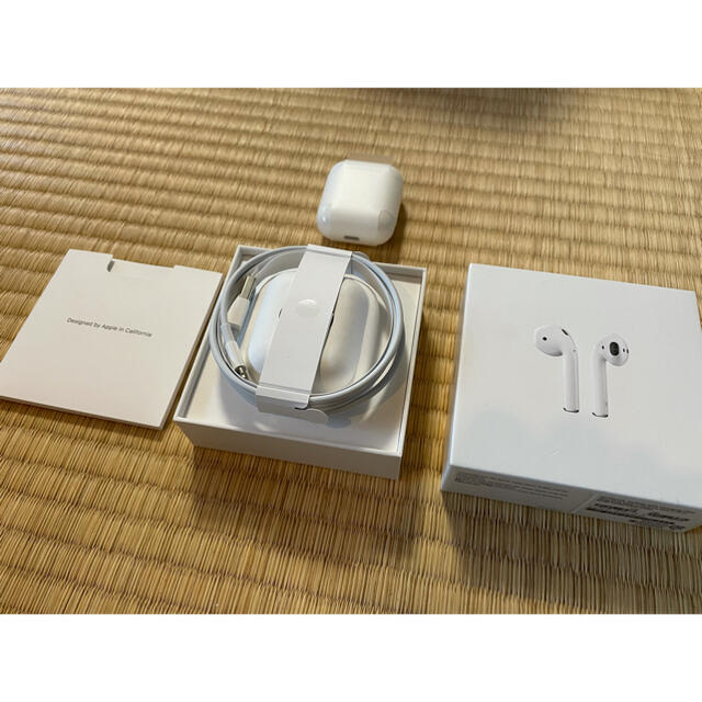 Apple AirPods with Charging Case