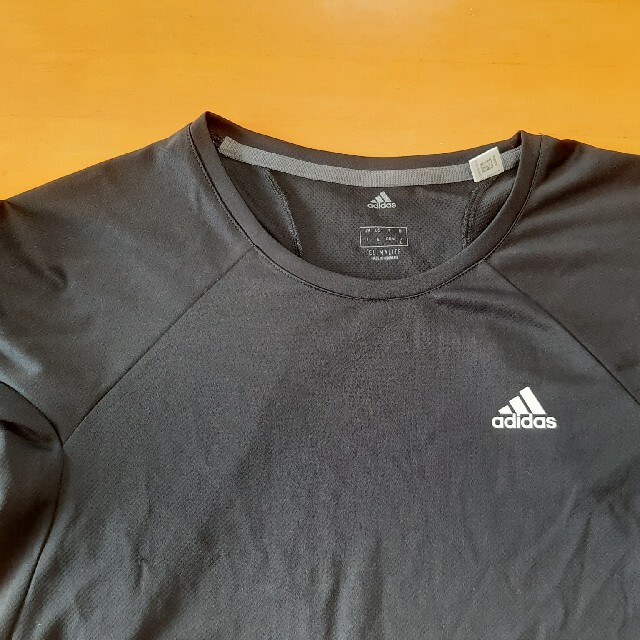 adidas(アディダス)のadidas　ドライシャツ　Lサイズ　レディース レディースのトップス(Tシャツ(半袖/袖なし))の商品写真