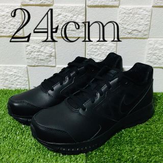 ナイキ(NIKE)のNIKE ナイキスニーカー　レディース　黒　24cm(スニーカー)