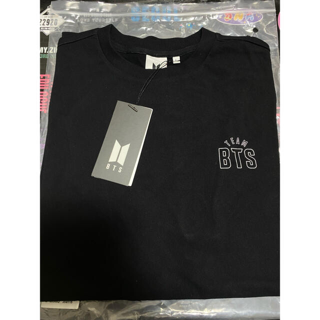 防弾少年団(BTS)(ボウダンショウネンダン)の防弾少年団 BTS ラッキーボックス Tシャツ ジョングク L エンタメ/ホビーのCD(K-POP/アジア)の商品写真