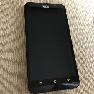 エイスース(ASUS)のASUS zenfone GO(スマートフォン本体)