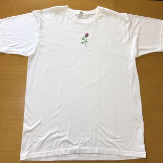 ウィゴー(WEGO)の𓊆 WEGO ワンポイント🌹プリントTシャツ 𓊇 (Tシャツ/カットソー(半袖/袖なし))