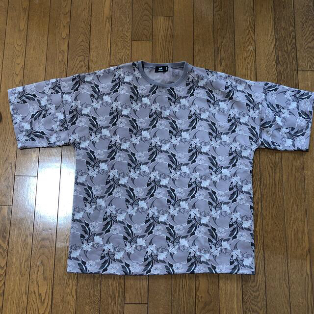 HARE(ハレ)のhozo様専用●HARE 花柄クルーネックカットソー　Mサイズ メンズのトップス(Tシャツ/カットソー(半袖/袖なし))の商品写真