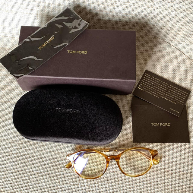 TOM FORD(トムフォード)の最安値TOM FORD  TF5554-F-B新品純正レンズアジアンフィット メンズのファッション小物(サングラス/メガネ)の商品写真