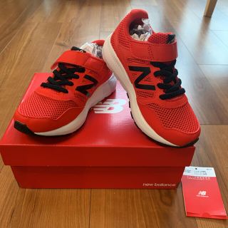 ニューバランス(New Balance)の【ミッフィー様専用】ニューバランス　570 レッド　17センチ　箱付き(スニーカー)