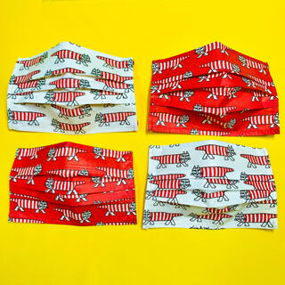 リサラーソン(Lisa Larson)のリサラーソン　4枚セット　インナーマスク　ノーズワイヤー入り　使い捨て　赤　白(日用品/生活雑貨)