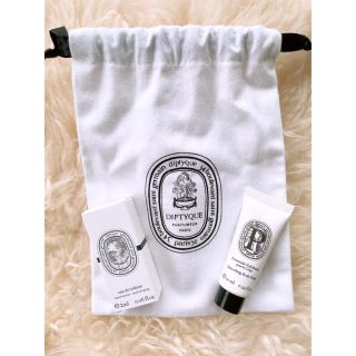 ディプティック(diptyque)の【新品】【期間限定値下げ】Diptyque 香水&ボディスクラブ&巾着セット(サンプル/トライアルキット)