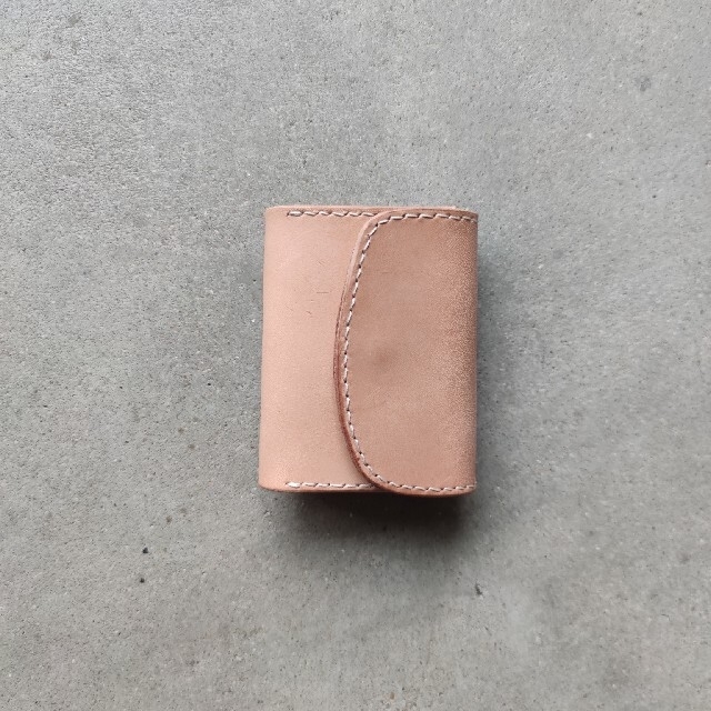 本革ヌメ革 生成りナチュラル 昭南ベンズ ミニ財布の通販 by 本革ヌメ革 生成りナチュラル 昭南ベンズ ミニ財布の通販 by