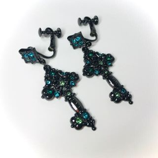 アナスイ(ANNA SUI)の★Mia様専用★ アナスイ蝶 鍵 ハート モチーフ イヤリング ★バネ注意★(イヤリング)