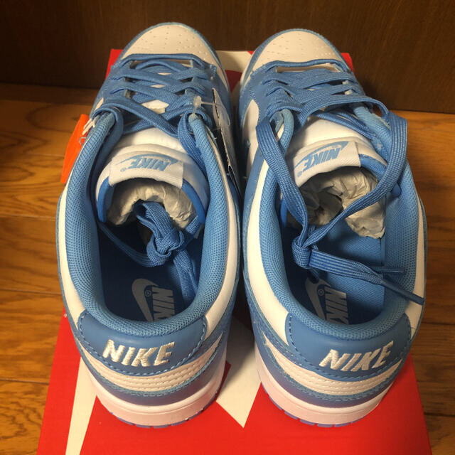 NIKE(ナイキ)の未使用 NIKE DUNK LOW RETRO "UNIVERSITYBLUE" メンズの靴/シューズ(スニーカー)の商品写真