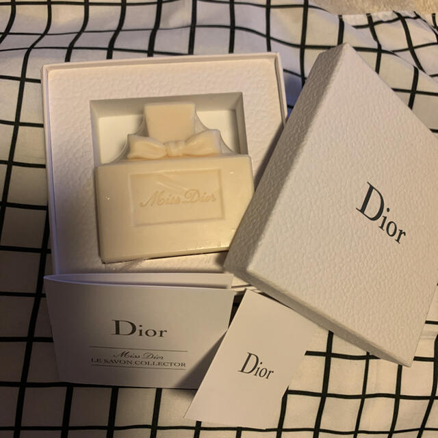Christian Dior(クリスチャンディオール)のクリスチャンディオール 石鹸　ミスディオール ソープ コスメ/美容のボディケア(ボディソープ/石鹸)の商品写真
