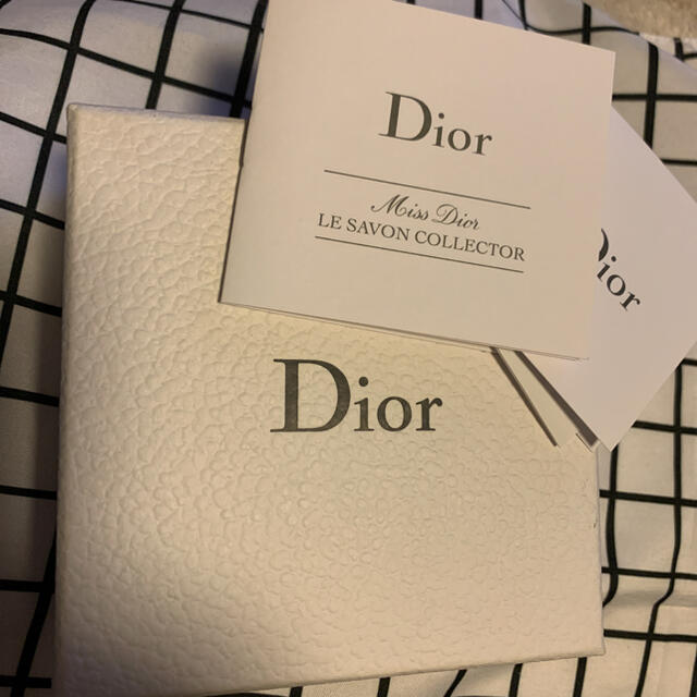 Christian Dior(クリスチャンディオール)のクリスチャンディオール 石鹸　ミスディオール ソープ コスメ/美容のボディケア(ボディソープ/石鹸)の商品写真