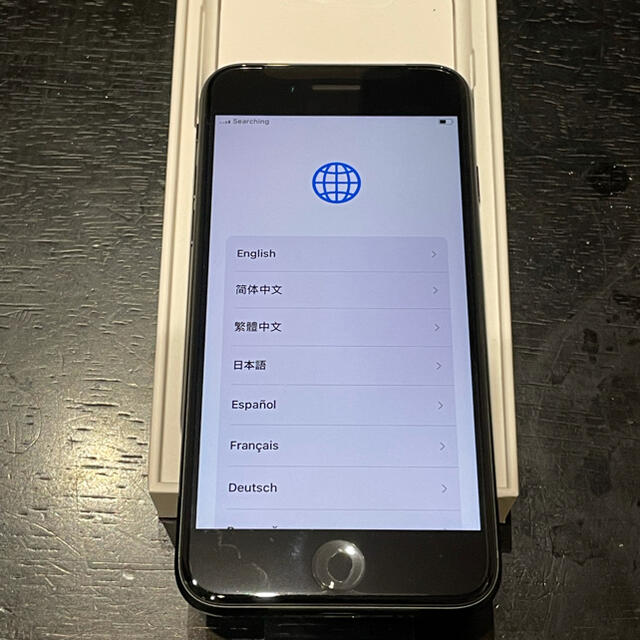 新品未使用　iPhoneSE2 ブラック 64 GB SIMフリー 4