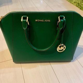 定価6.6万円 新品 MICHAEL KORS ショルダーバッグ グリーン