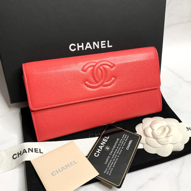 CHANEL(シャネル)のCHANEL シャネル 極美品 デカココ ステッチ フラップ ウォレット 財布 レディースのファッション小物(財布)の商品写真