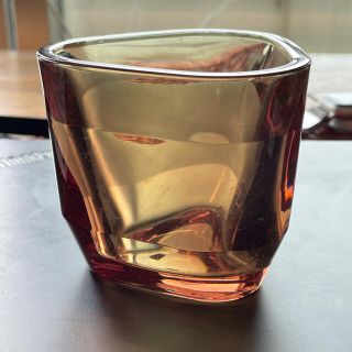 イッタラ(iittala)のiittala TRIS トリス　キャンドルホルダー　オリーブグリーン(置物)