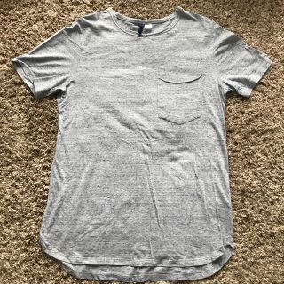 エイチアンドエム(H&M)のH&M メンズTシャツ　水色(Tシャツ/カットソー(半袖/袖なし))